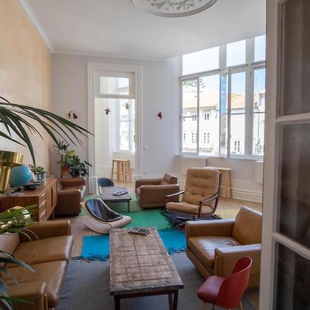 Dona Emilia Guest House & Studio Apartment Building Виана-ду-Каштелу Экстерьер фото