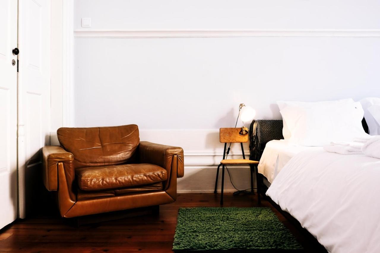Dona Emilia Guest House & Studio Apartment Building Виана-ду-Каштелу Экстерьер фото